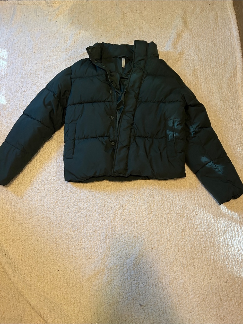 Fabletics Size S Cropped Puffer Jacket